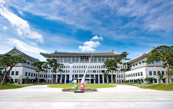 경북 의성군 안평면 괴산리 산불 화재 발생 이철우 지사 “산불 진화에 가용자원 총동원 하라”지시 기사 이미지